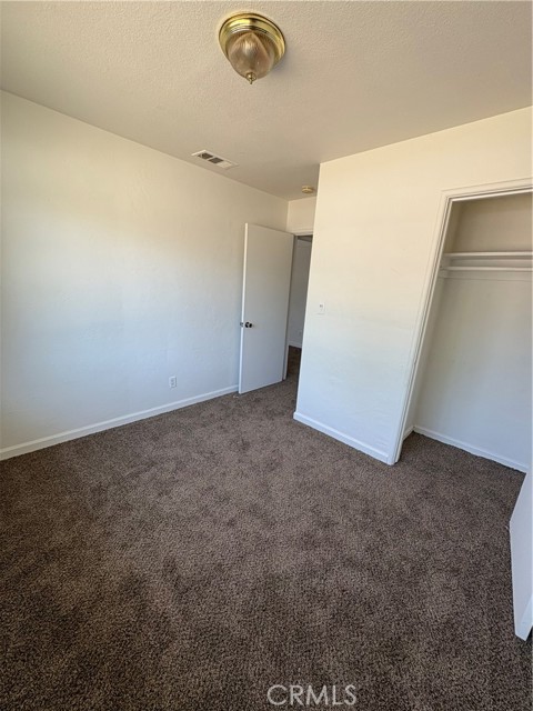 Image 4 of 19 For 4664 Brown Avenue