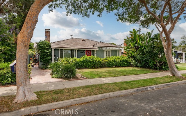 2322 W 156th Street, Gardena CA: https://media.crmls.org/medias/40020258-65e1-4388-8ee4-df714f8056de.jpg