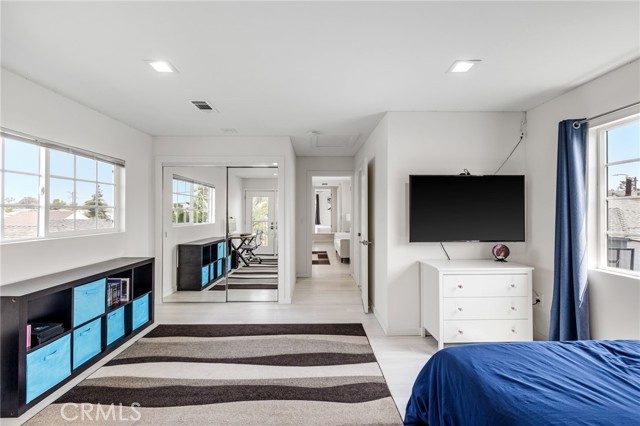 Detail Gallery Image 35 of 41 For 6372 W 82nd St, Los Angeles,  CA 90045 - 5 Beds | 4 Baths