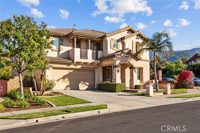 Detail Gallery Image 3 of 18 For 11151 Tesota Loop St, Corona,  CA 92883 - 5 Beds | 4 Baths