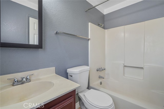 Detail Gallery Image 17 of 35 For 15975 Serrano, Apple Valley,  CA 92307 - – Beds | – Baths