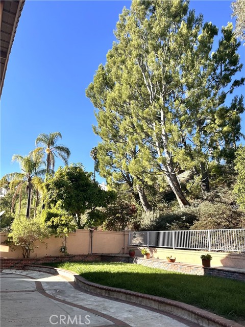 Detail Gallery Image 36 of 53 For 1000 Calle Allegre, Glendale,  CA 91208 - 4 Beds | 4 Baths