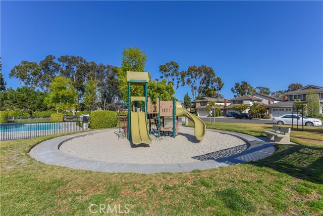 Detail Gallery Image 30 of 44 For 75 Firwood, Irvine,  CA 92604 - 3 Beds | 2 Baths