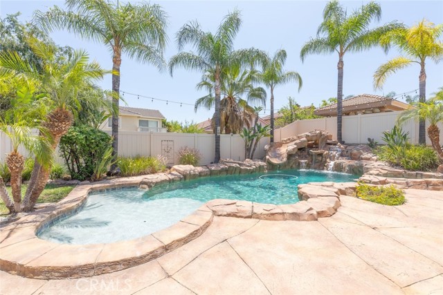 4127 Forest Highlands Circle, Corona CA: https://media.crmls.org/medias/40041504-6675-4cfe-ab20-2e14cc47972d.jpg