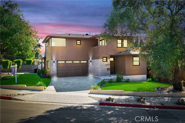 MLS# OC23211944