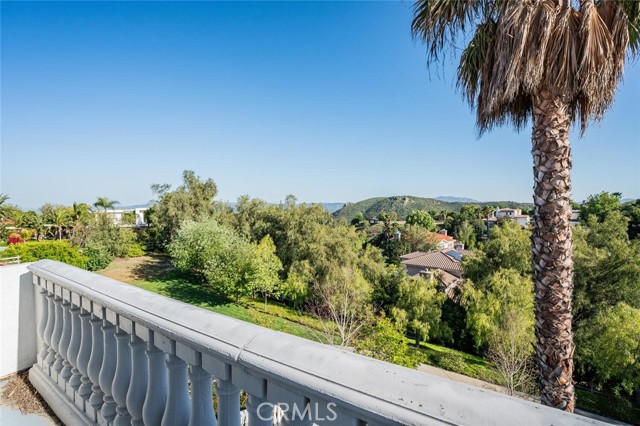 Detail Gallery Image 13 of 55 For 166 Dapplegray Rd, Bell Canyon,  CA 91307 - 5 Beds | 3/1 Baths