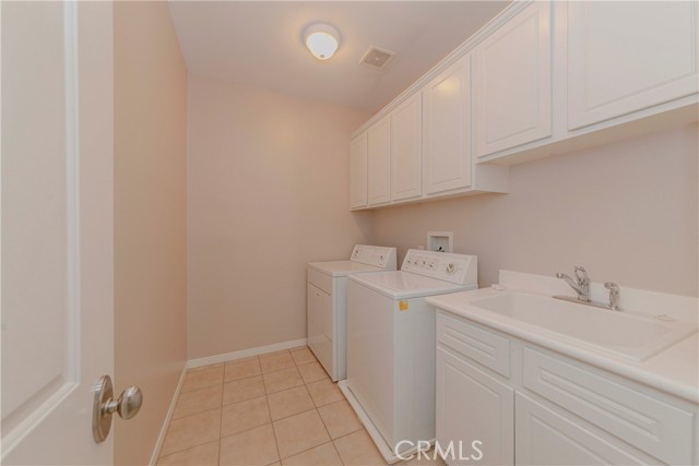 25228 Coral Canyon Road, Corona CA: https://media.crmls.org/medias/40055cd4-5ce6-4d2f-a15c-1d4288cc42a0.jpg