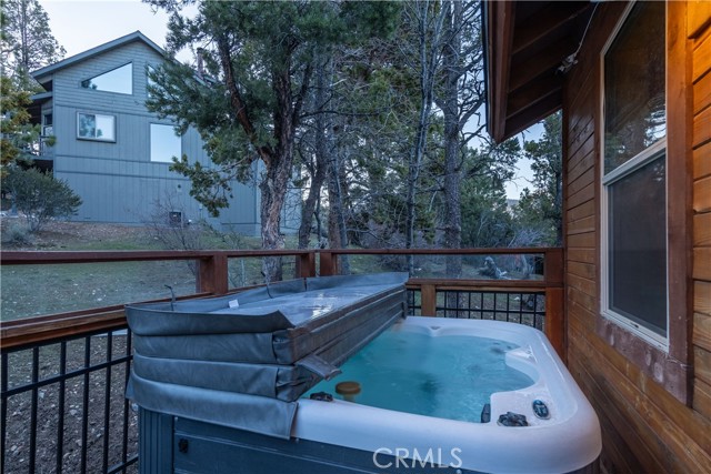 Detail Gallery Image 34 of 44 For 43451 Sheephorn Rd, Big Bear Lake,  CA 92315 - 6 Beds | 4/1 Baths