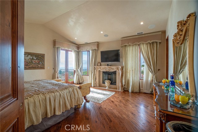 Detail Gallery Image 14 of 54 For 30057 via Victoria, Rancho Palos Verdes,  CA 90275 - 4 Beds | 5 Baths