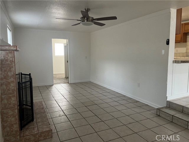 Detail Gallery Image 15 of 46 For 1020 W 24th St, Merced,  CA 95340 - 5 Beds | 1/1 Baths