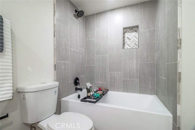 Detail Gallery Image 12 of 34 For 26120 Adamor Rd, Calabasas,  CA 91302 - 4 Beds | 2 Baths