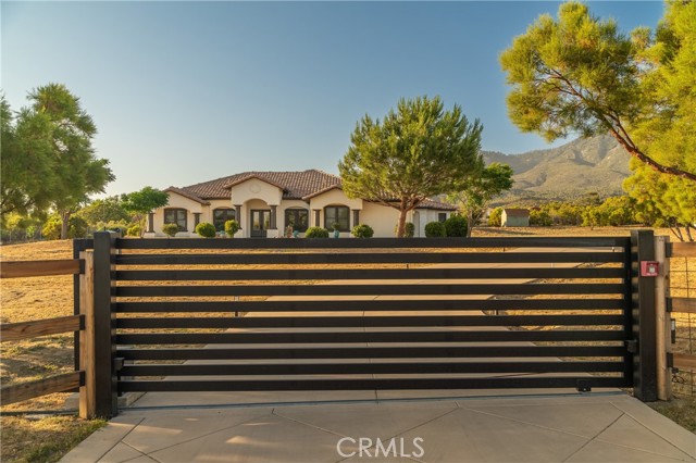 Image 66 of 70 For 54774 Bautista Road