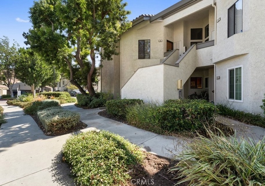 1 town and country Road