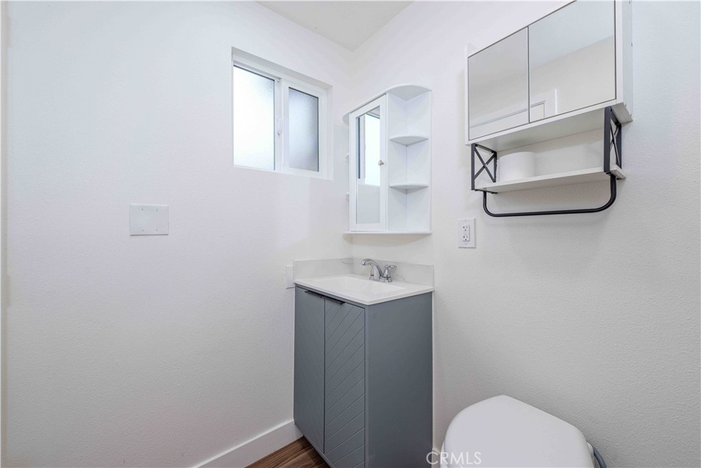 MLS #OC25280398 image #16