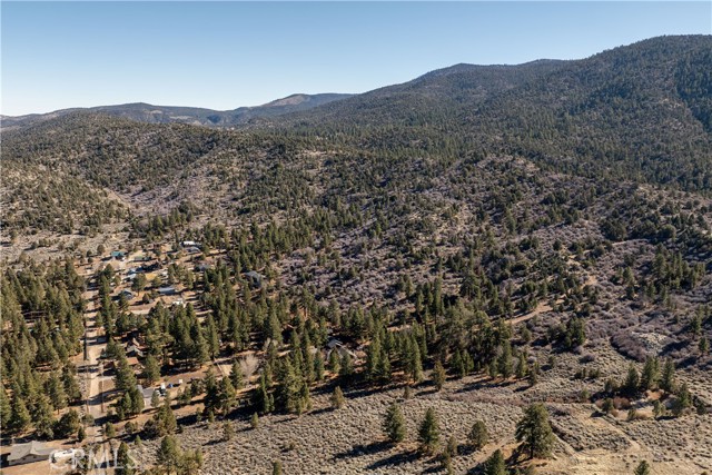 Detail Gallery Image 21 of 31 For 1110 Central, Big Bear City,  CA 92314 - – Beds | – Baths