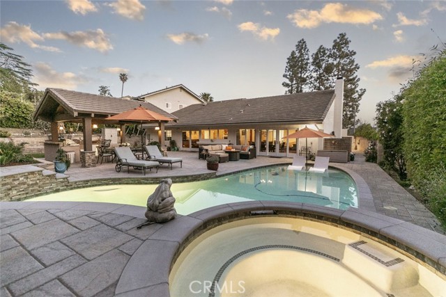 3033 Hopeton Road, La Crescenta CA: https://media.crmls.org/medias/4009fce4-a530-4b69-8a0f-c164f6d67da7.jpg