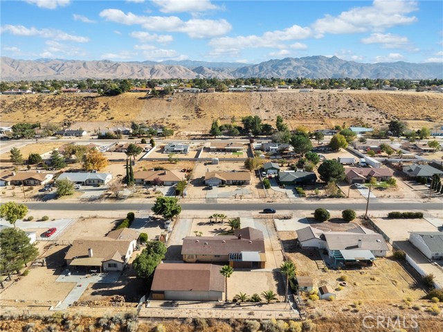 Detail Gallery Image 3 of 29 For 7812 Bangor Ave, Hesperia,  CA 92345 - 3 Beds | 2 Baths