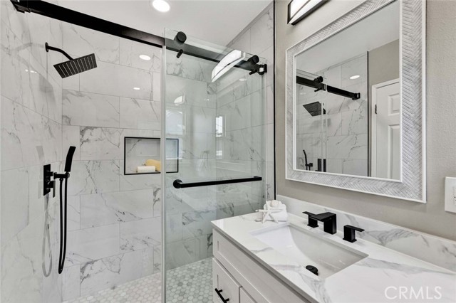 1119 N Lincoln Avenue, Fullerton CA: https://media.crmls.org/medias/400ac0e6-ebf1-43a5-8fe3-dbb37e197f1c.jpg