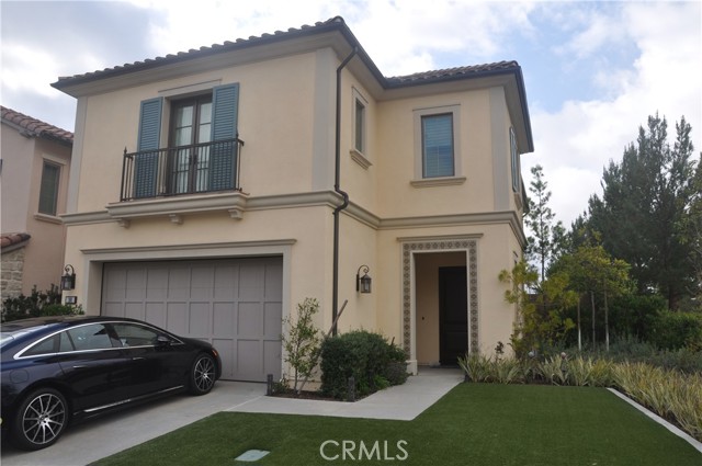100 Rusina, Irvine CA: https://media.crmls.org/medias/400af359-9f11-4f4f-ab47-ebc978c6066d.jpg