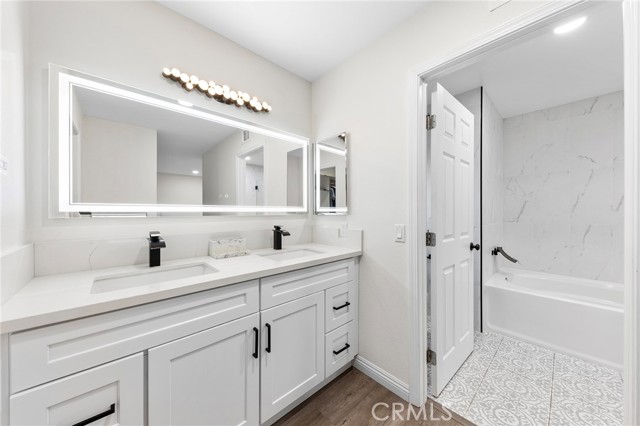 19519 Greenwillow Lane, Rowland Heights CA: https://media.crmls.org/medias/400b29c1-b834-402c-a434-19b15da2571a.jpg