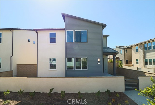 Front Image Thumbnail for CRWS25274374