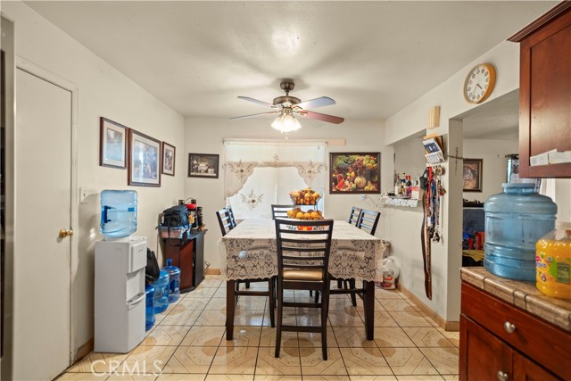 Detail Gallery Image 6 of 18 For 232 Rodriguez Ave, Shafter,  CA 93263 - 3 Beds | 1 Baths