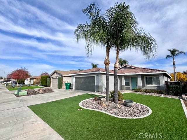 Detail Gallery Image 4 of 52 For 30258 Napa St, Menifee,  CA 92584 - 3 Beds | 2 Baths