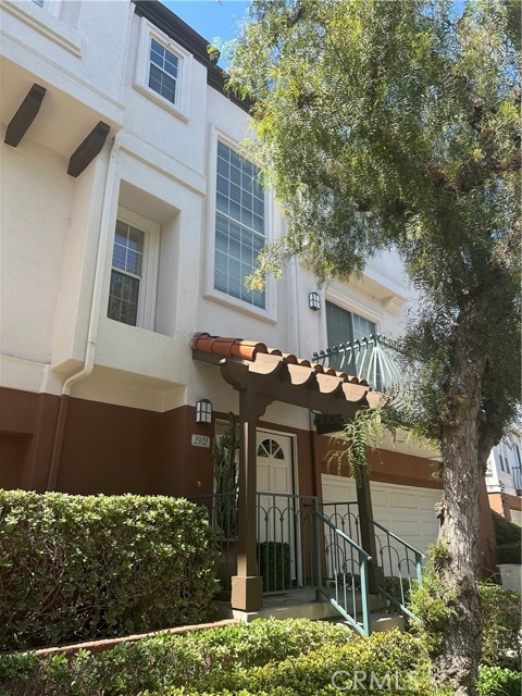 Detail Gallery Image 1 of 1 For 2932 Ballesteros Ln, Tustin,  CA 92782 - 2 Beds | 2/1 Baths