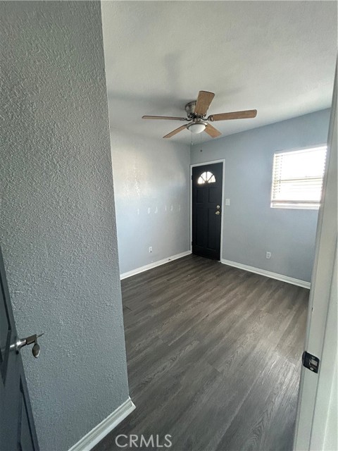 Detail Gallery Image 16 of 22 For 5165 Pickford St #1/4,  Los Angeles,  CA 90019 - 3 Beds | 2 Baths