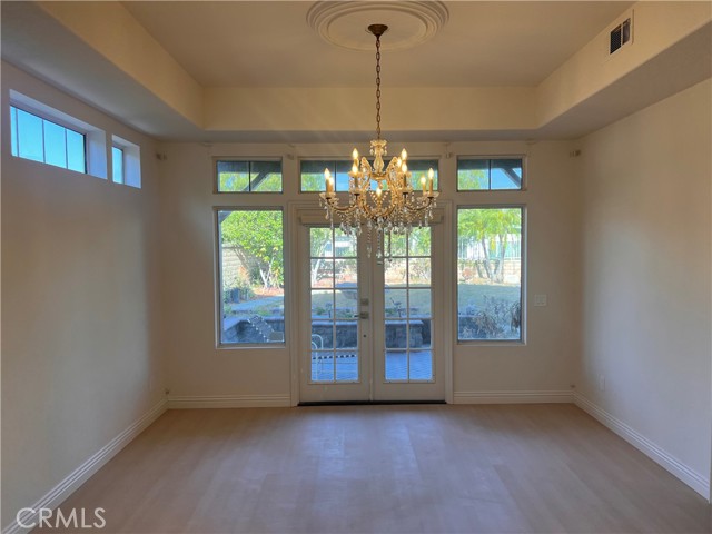 Detail Gallery Image 6 of 40 For 5300 La Fiesta, Yorba Linda,  CA 92887 - 5 Beds | 4/1 Baths