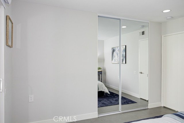5468 Paseo Del Lago E, Laguna Woods CA: https://media.crmls.org/medias/400dbbd5-b53c-45d6-9465-0cfcc93a6864.jpg