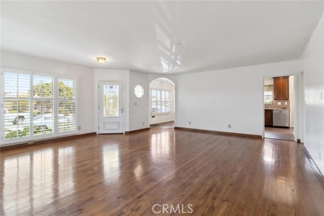 Detail Gallery Image 11 of 41 For 4807 Bentree Ave, Long Beach,  CA 90807 - 3 Beds | 2 Baths