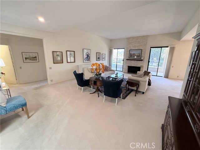 Detail Gallery Image 3 of 32 For 5581 via Dicha #B,  Laguna Woods,  CA 92637 - 3 Beds | 2 Baths