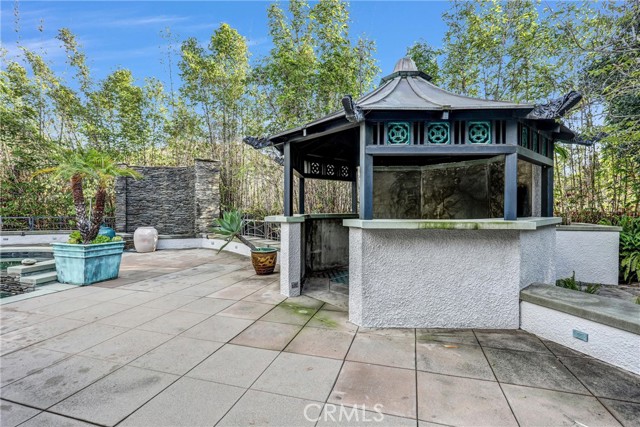 1215 Wentworth, Pasadena CA: https://media.crmls.org/medias/400fdb77-b4a5-42b9-a0d2-107d4affb377.jpg