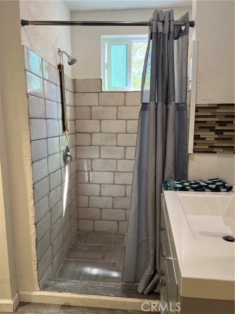 Detail Gallery Image 6 of 9 For 4256 9th St, Riverside,  CA 92501 - 1 Beds | 1 Baths
