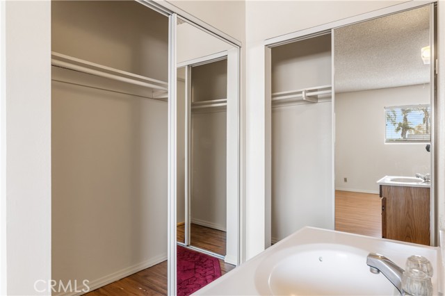 Detail Gallery Image 17 of 33 For 5530 Ackerfield Ave #206,  Long Beach,  CA 90805 - 2 Beds | 1 Baths