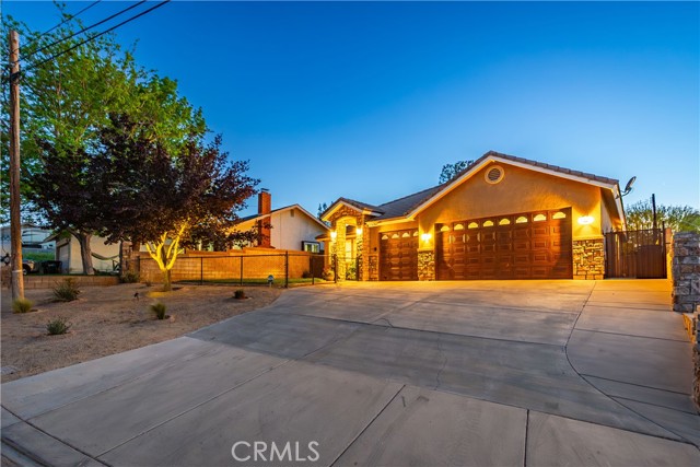 Detail Gallery Image 3 of 47 For 42041 W 47th St, Lancaster,  CA 93536 - 4 Beds | 3 Baths