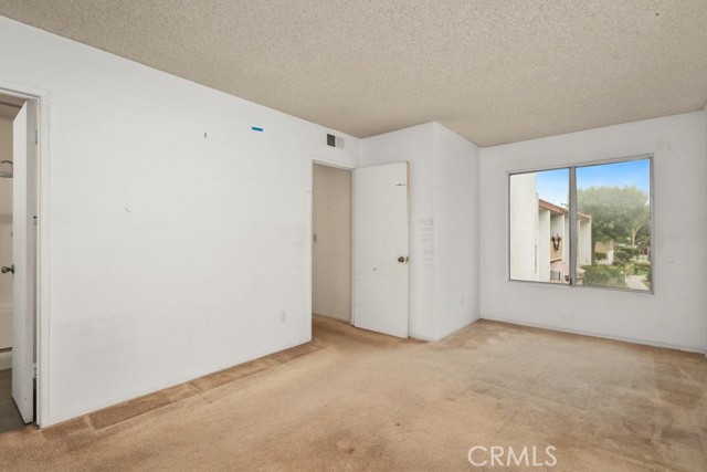 Detail Gallery Image 15 of 26 For 2511 W Sunflower Ave #F11,  Santa Ana,  CA 92704 - 2 Beds | 2 Baths