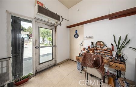 Image 23 of 34 For 3975 Mission Inn Avenue