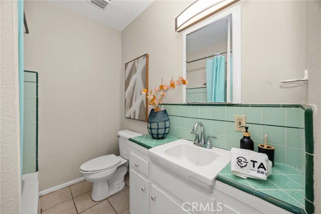 Detail Gallery Image 15 of 37 For 9711 Garibaldi Ave, Temple City,  CA 91780 - 4 Beds | 3 Baths
