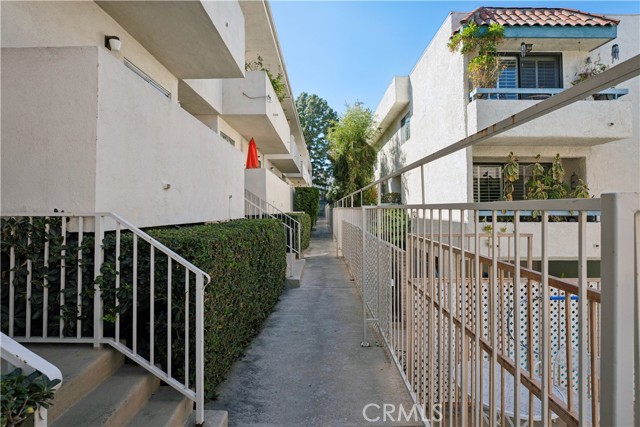 Detail Gallery Image 31 of 35 For 5330 Zelzah Ave #7,  Encino,  CA 91316 - 2 Beds | 2 Baths