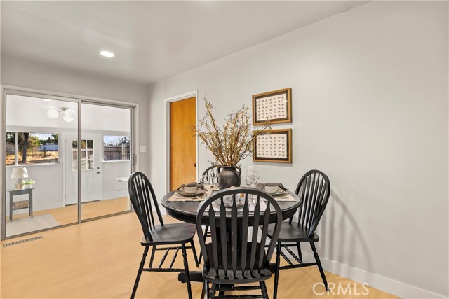 Detail Gallery Image 18 of 50 For 3261 Rodeo Avenue, Chico,  CA 95973 - 3 Beds | 2 Baths