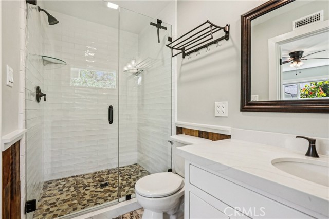 Detail Gallery Image 23 of 51 For 1742 Bonaire, Newport Beach,  CA 92660 - 4 Beds | 3 Baths