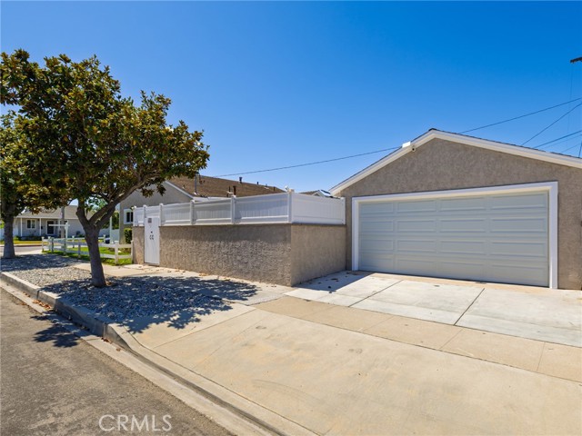 4503 Bulova Street, Torrance CA: https://media.crmls.org/medias/40136108-1364-4da6-b7a1-a63ae74bdab0.jpg