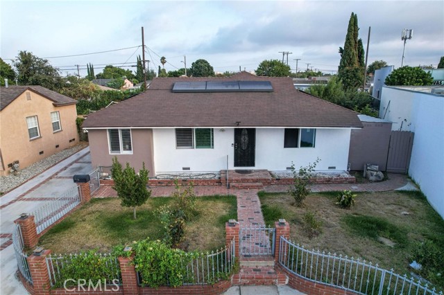 Detail Gallery Image 3 of 50 For 2072 Redondo Beach Bld, Torrance,  CA 90504 - 3 Beds | 2 Baths