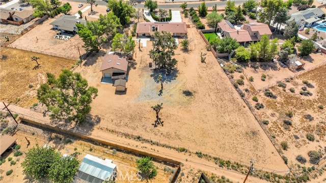 Detail Gallery Image 52 of 55 For 13940 Hopi Rd, Apple Valley,  CA 92307 - 3 Beds | 2 Baths