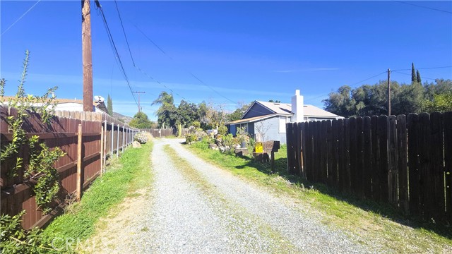 Detail Gallery Image 18 of 24 For 38992 Vineland, Cherry Valley,  CA 92223 - – Beds | – Baths