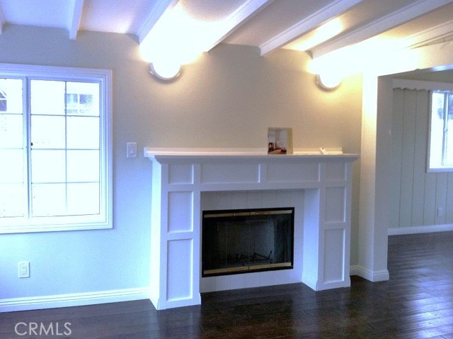 5141 Auckland Avenue, Toluca Lake CA: https://media.crmls.org/medias/4016c305-4cb4-4f28-a222-e90c19eab2f8.jpg