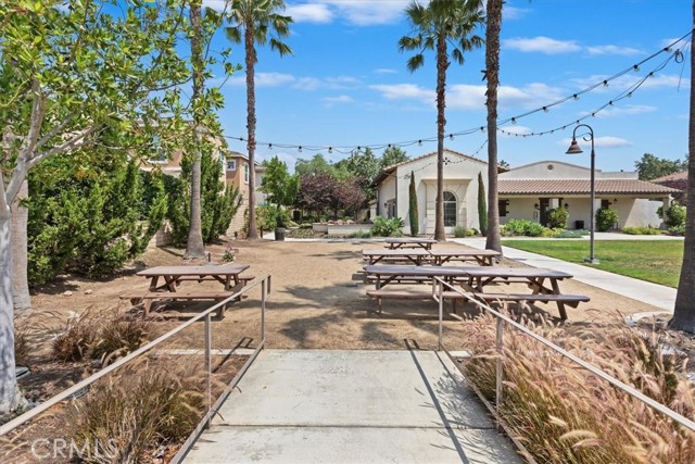 2932 Via Fiano, Ontario CA: https://media.crmls.org/medias/4016f8c4-1e10-43f7-b536-999c1053e04a.jpg