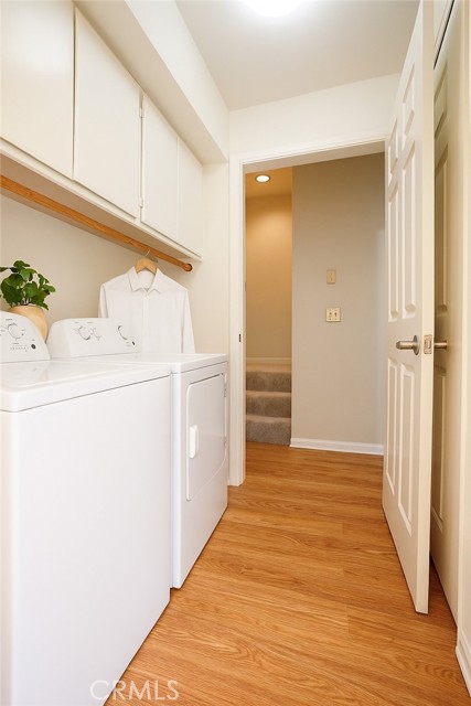 Detail Gallery Image 29 of 35 For 14025 Riverside Dr #3,  Sherman Oaks,  CA 91423 - 3 Beds | 3/1 Baths